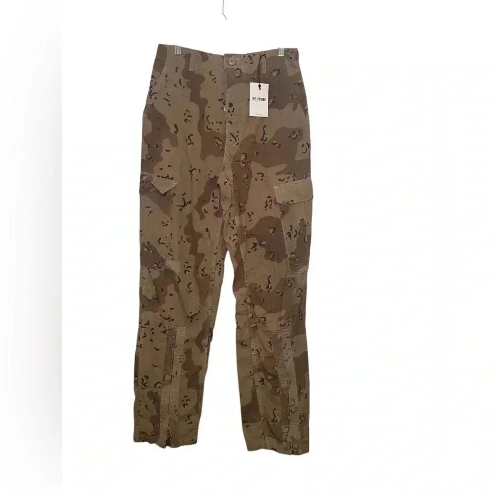 Re/Done New NWT Upcycled Cargo Pants Desert Camo Size Small - Picture 2 of 8